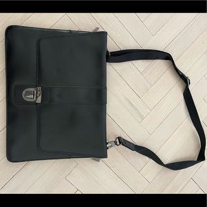 Kenneth Cole Bag / work bag / laptop